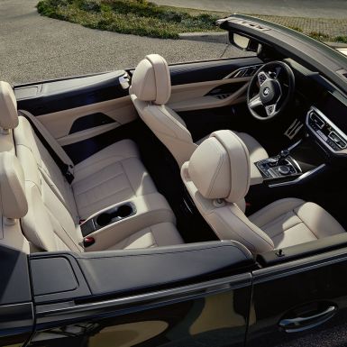 Interior BMW 4 Series Convertible G23 BMW 4 Series Convertible G23 2020 San Remo Green metallic interior with open top