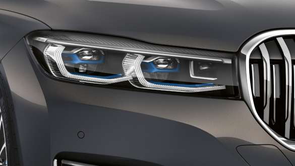 BMW 7 Series Saloon BMW laserlight BMW 7 Series Saloon: close-up of BMW laserlight
