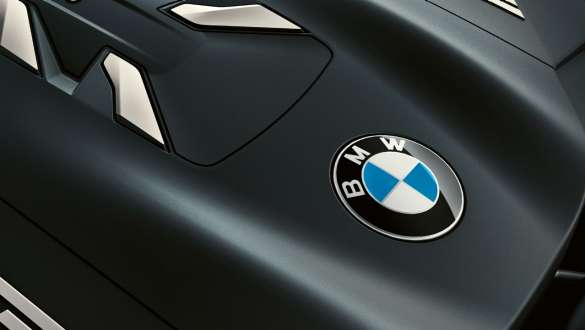 BMW TwinPower Turbo 4-cylinder petrol engine BMW 7 Series Saloon: close-up of BMW TwinPower Turbo 4-cylinder petrol engine