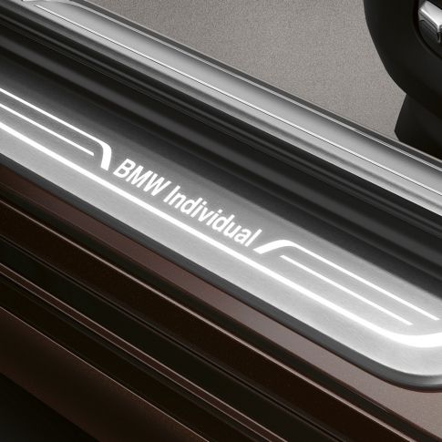 BMW Individual 7 Series Saloon entry sill BMW 7 Series Saloon: entry sill with BMW Individual lettering