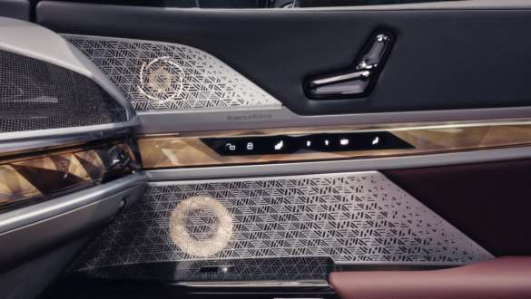 Bowers & Wilkins Diamond Surround Sound System on passenger door BMW 7 Series Saloon G70 ICE 740i M sports package BMW 7 Series Saloon G70 ICE 740i M sports package Bowers & Wilkins Diamond Surround Sound System on passenger door close-up