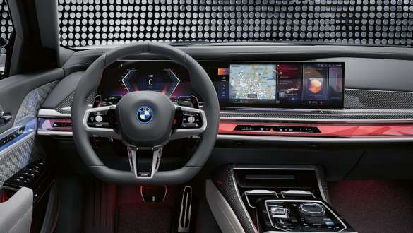 Bookable functions BMW M760e xDrive Saloon G70 Bookable functions BMW M760e xDrive Saloon G70 Screen close-up display