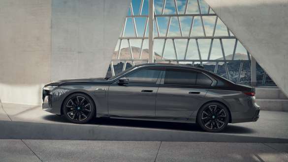 Parking Assistant Professional BMW M760e xDrive Saloon G70 Parking Assistant Professional BMW M760e xDrive Saloon G70