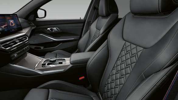 Sport seats for driver and front passenger BMW M340i xDrive and M340d xDrive Saloon G20 BMW M340i xDrive and M340d xDrive Saloon G20 Sport seats for driver and front passenger