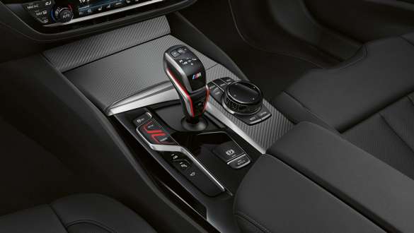 BMW M5 Competition with 8-speed M Steptronic transmission with Drivelogic F90 LCI Facelift 2020 interior BMW M5 Competition with 8-speed M Steptronic transmission with Drivelogic F90 LCI Facelift 2020 interior