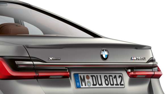 M rear spoiler BMW M760Li xDrive Saloon, M rear spoiler