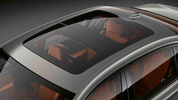 Panorama glass roof Sky Lounge BMW M760Li xDrive Saloon, Panorama glass roof Sky Lounge