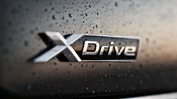 BMW X6 M50i with xDrive BMW X6 M50i with intelligent all-wheel drive xDrive