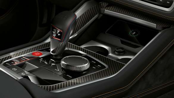 M gear selector with Drivelogic in the BMW X6 M Competition M gear selector with Drivelogic BMW X6 M Competition F96 SUV 2020 interior