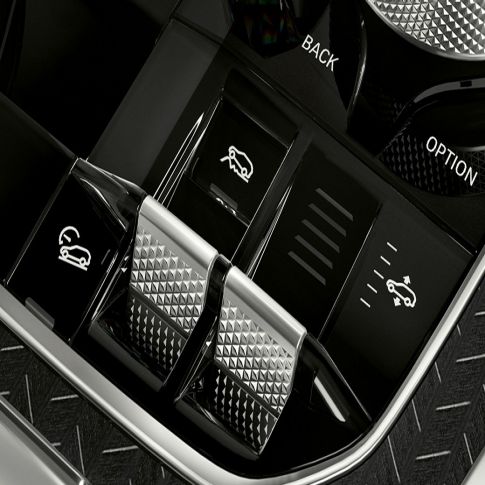 BMW X6 centre console. Close-up of the BMW X6 interior with view of the centre console.