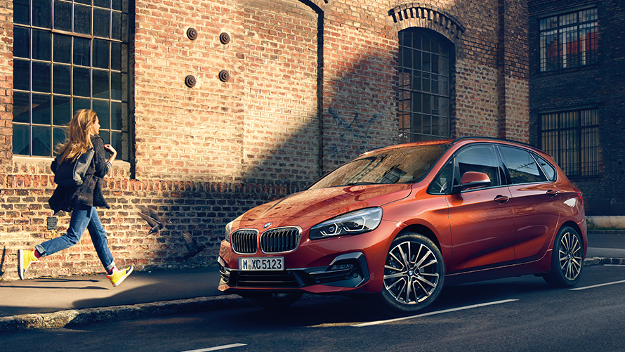 Bmw 2 Series Active Tourer Images Amp Videos