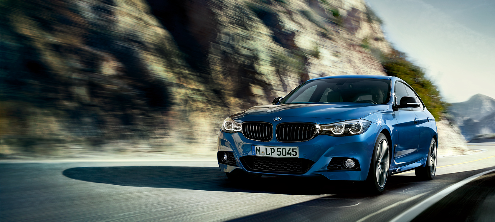 BMW 3 Series Gran Turismo, driving shot front view BMW 3 Series Gran Turismo, driving shot front view