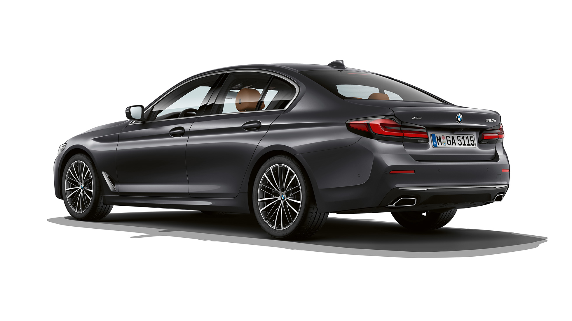 BMW 5 Series Saloon G30 Basic equipment rear BMW 5 Series Saloon 540i G30 2020 Basic equipment in Sophisto Grey three-quarter rear view