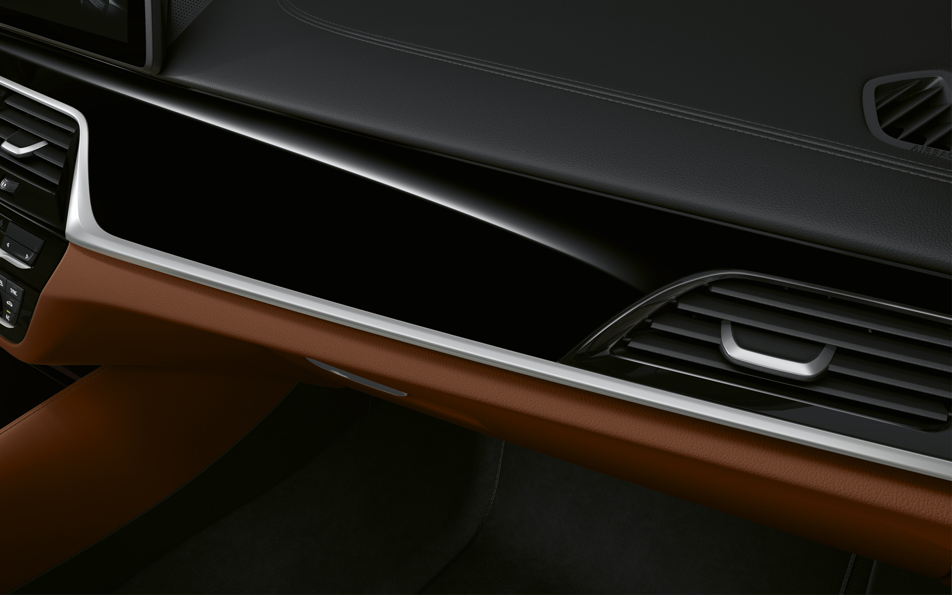 BMW 5 Series Saloon G30 LCI cockpit in detail trim finishers Piano Black trim with Pearl Chrome finisher BMW 5 Series Saloon G30 Facelift 2020 cockpit in detail trim finishers Piano Black trim with Pearl Chrome finisher