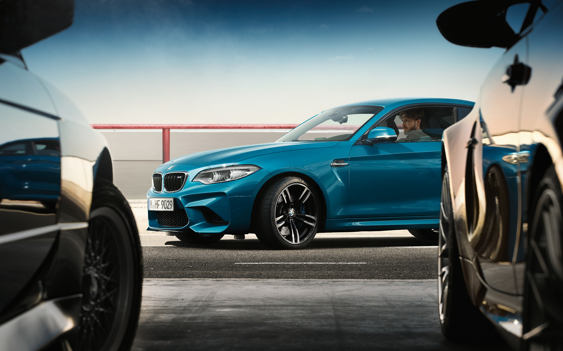 19" M light alloy wheels Double-spoke style 437 M. 19" M light alloy wheels Double-spoke style 437 M.