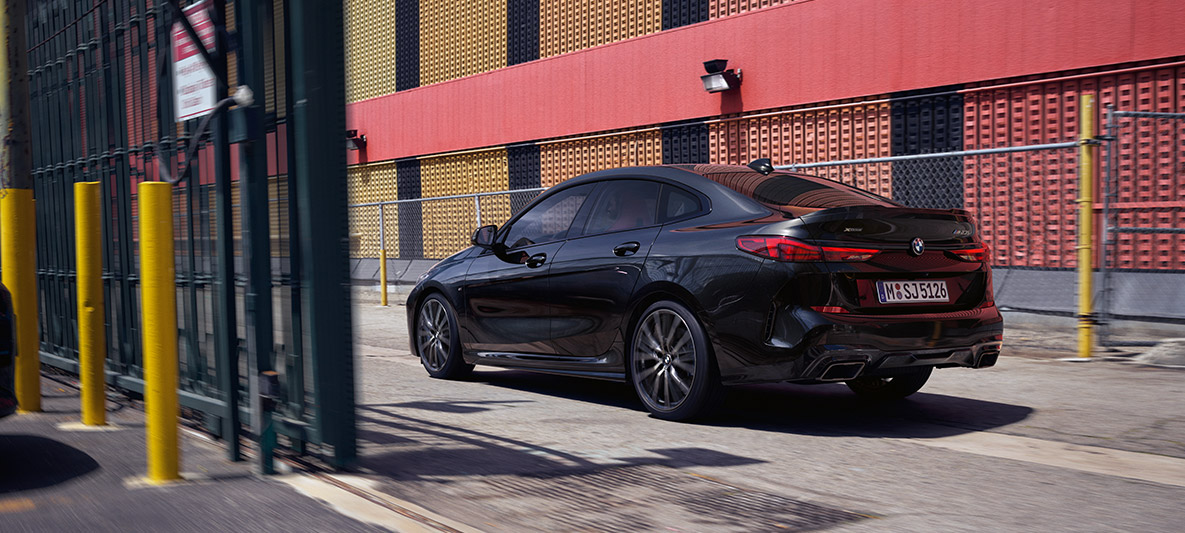 M Performance package BMW M235i xDrive Gran Coupé M Performance package BMW M235i xDrive Gran Coupé Black Sapphire metallic F44 three-quarter side view