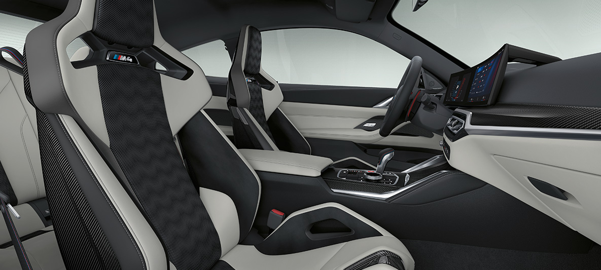BMW Individual full leather trim 'Merino' Silverstone/Black BMW M4 Coupé 2021 G82 Interior BMW Individual full leather trim 'Merino' Silverstone/Black BMW M4 Coupé G82 2021 interior