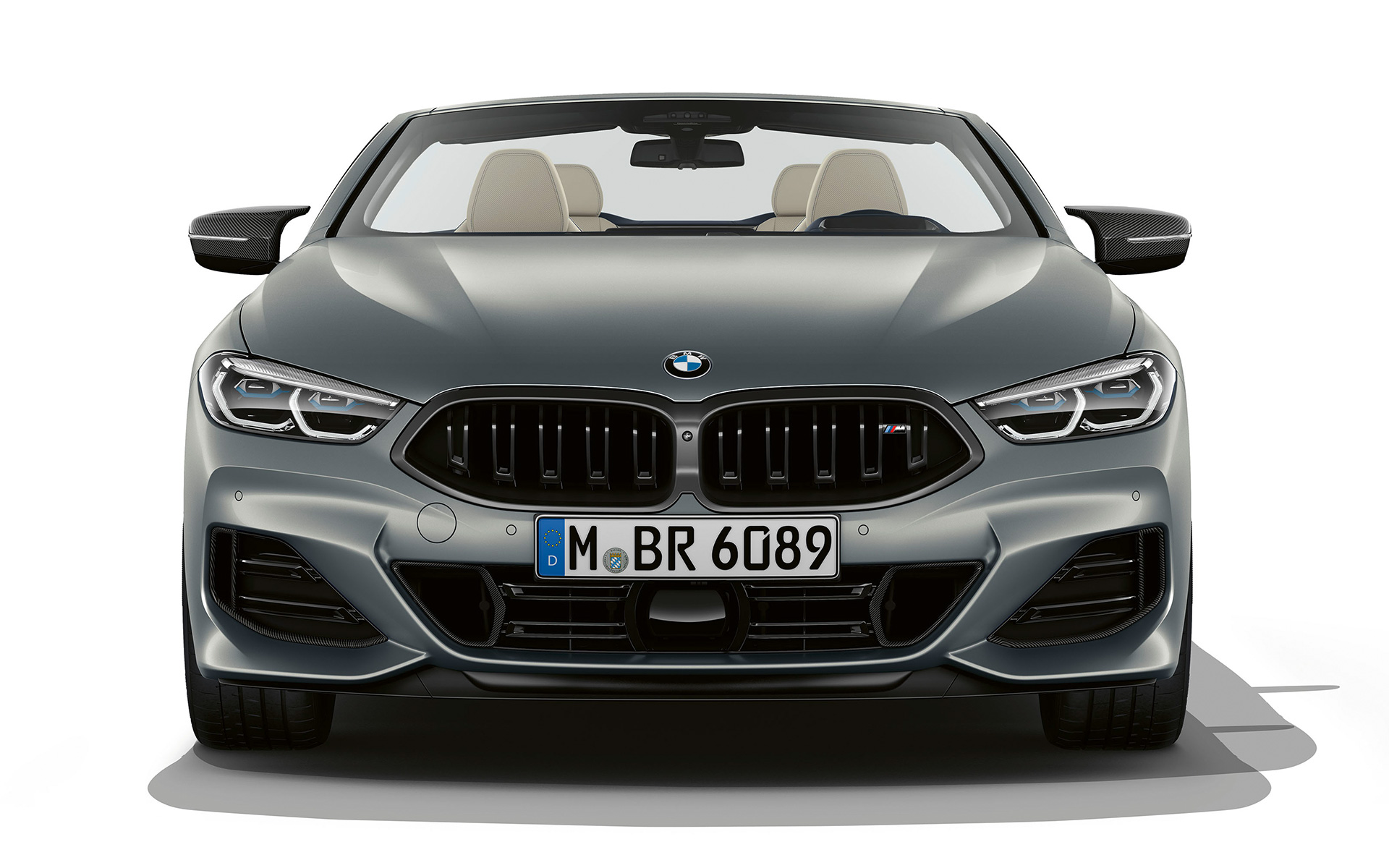 Front view BMW M850i xDrive Convertible G14 LCI Facelift 2022 BMW M850i xDrive Convertible G14 LCI Facelift 2022 front view