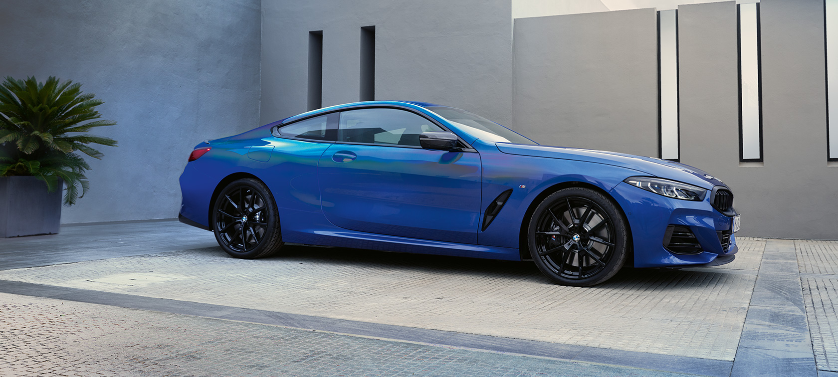 BMW M850i xDrive Coupé G15 LCI Facelift 2022 M TwinPower Turbo 8-cylinder petrol engine [DD1] 