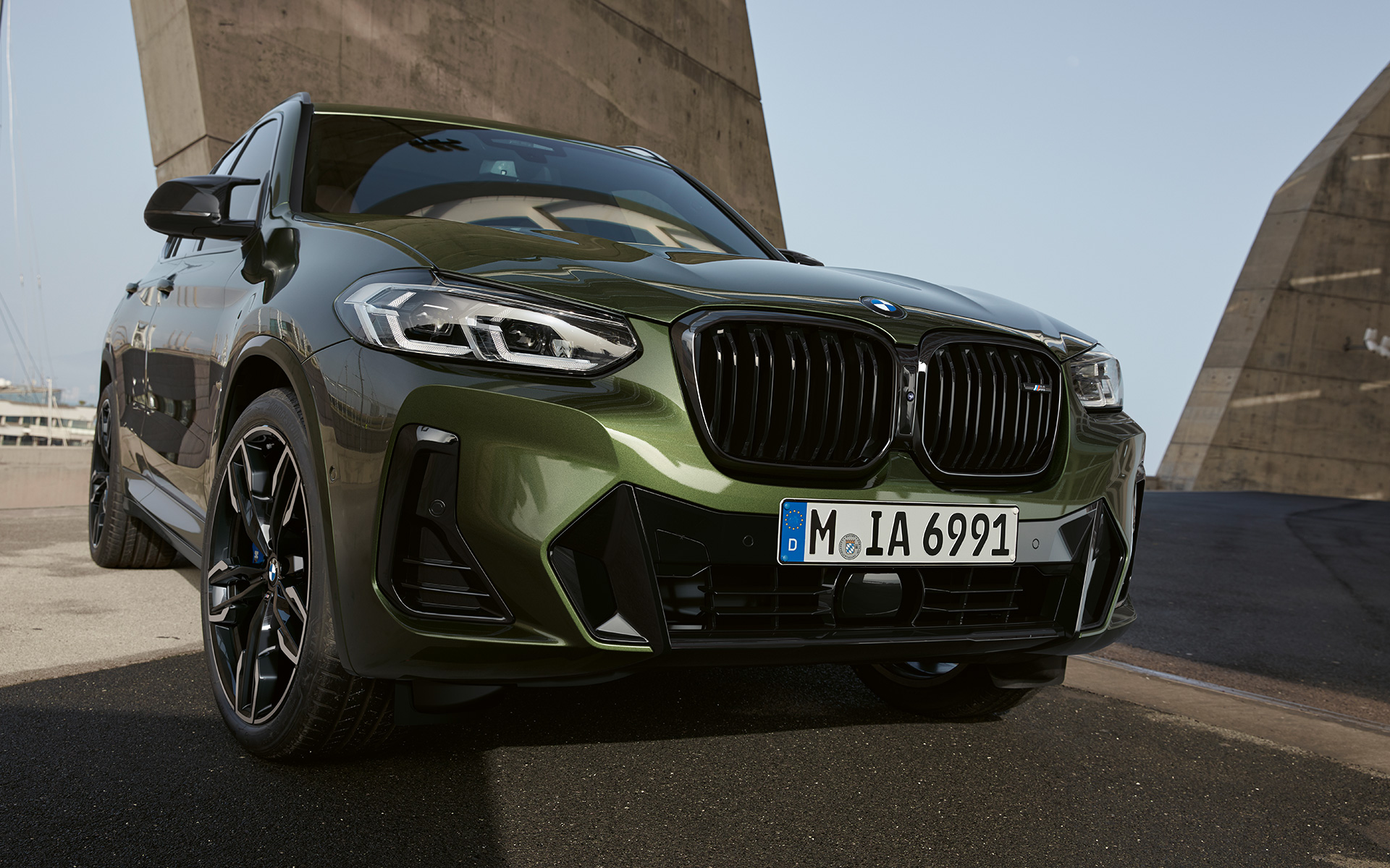 Bmw x3 sales m hybrid