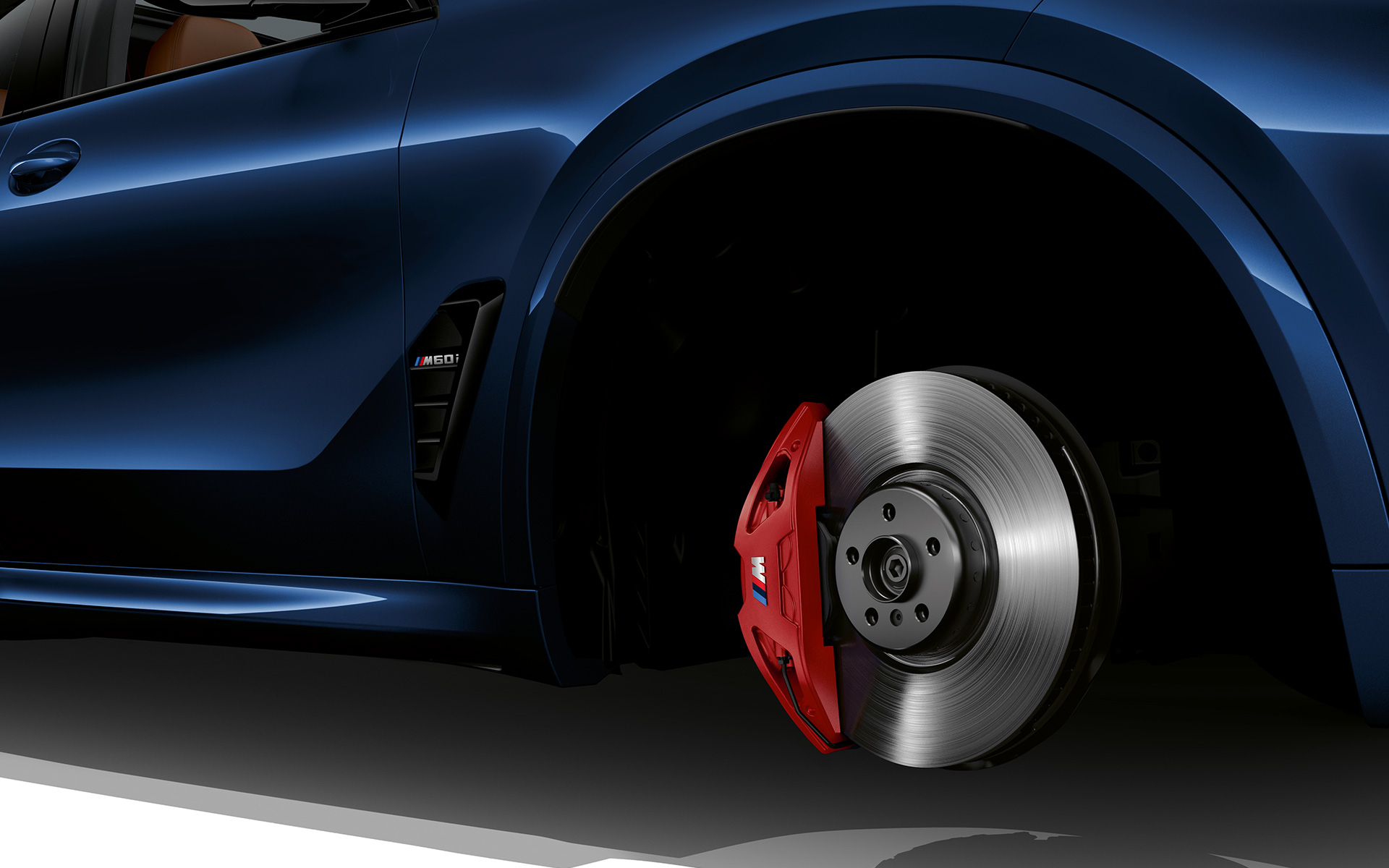 BMW X5 M60i xDrive G05 MP M Sport brake BMW X5 M60i xDrive G05 MP M Sport brake close-up