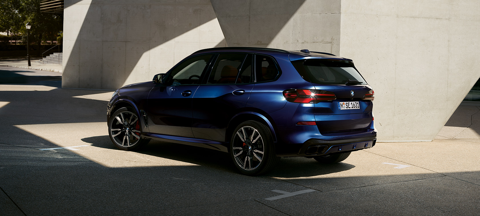 BMW X5 M60i xDrive (G05) Product highlights BMW X5 M60i xDrive (G05) 2023 Product highlights