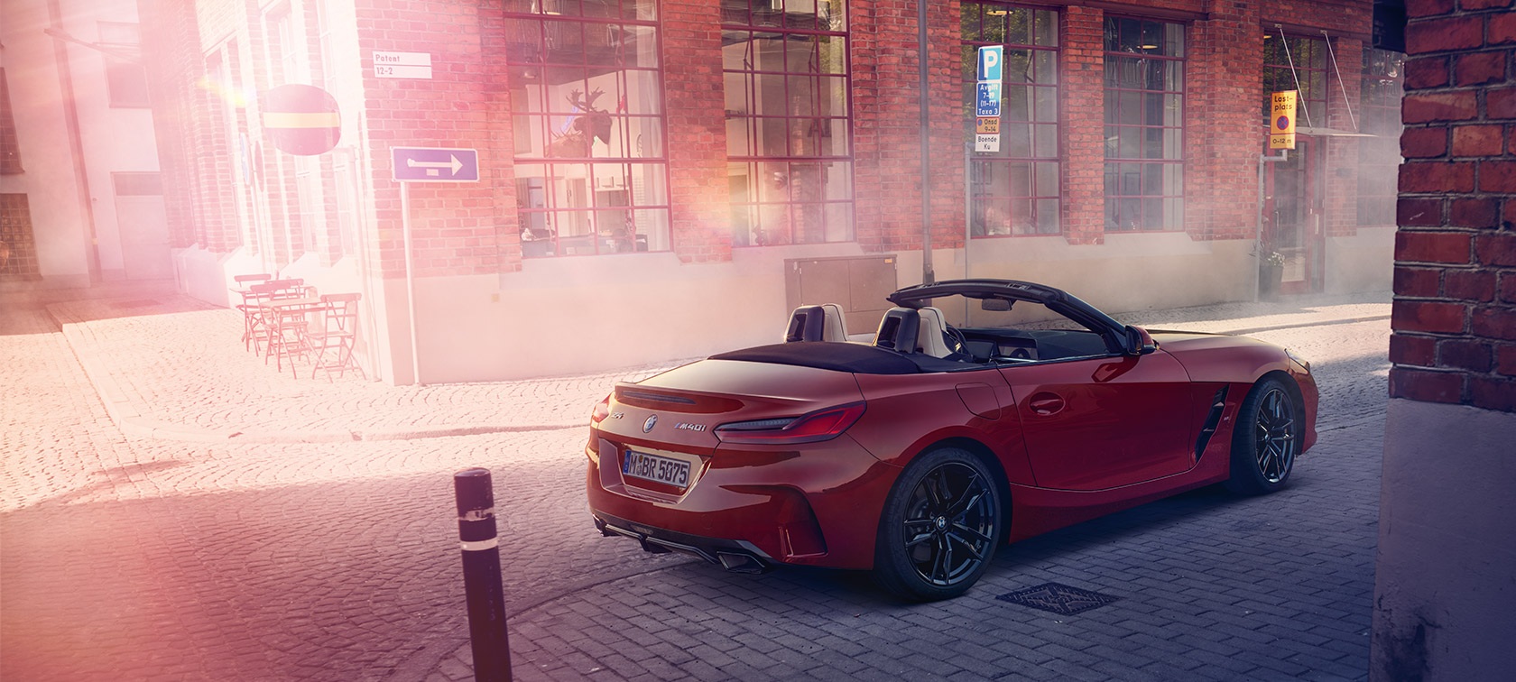 BMW Z4 M40i Roadster G29 with open softtop BMW Z4 M40i Roadster G29 three-quarter rear view with open softtop