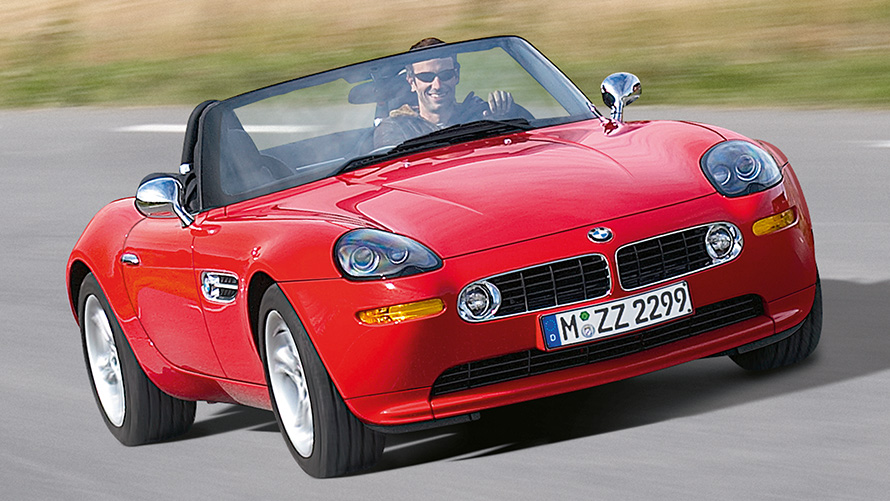 BMW Z8 Roadster (E52) three-quarter front view driving BMW Z8 Roadster (E52) three-quarter front view driving