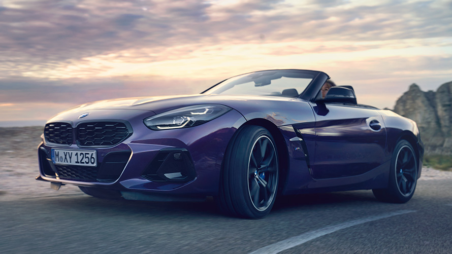 BMW Z4 Roadster (G29) front view driving BMW Z4 Roadster (G29) front view driving