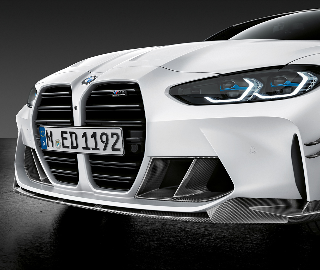 M Performance front attachment carbon.