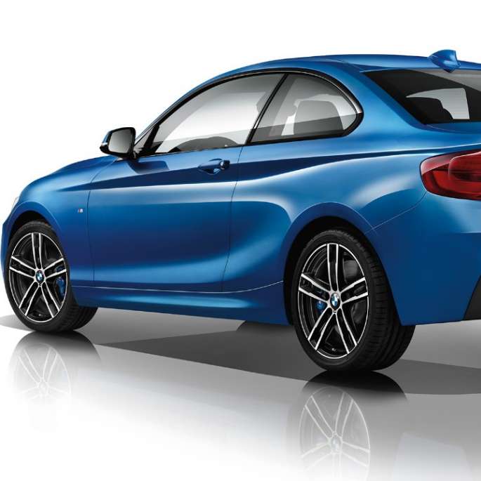 Вторая модель новый. BMW 2 Coupe. БМВ 2-Х дверка. BMW 2 хэтчбек. BMW 2 дверная.