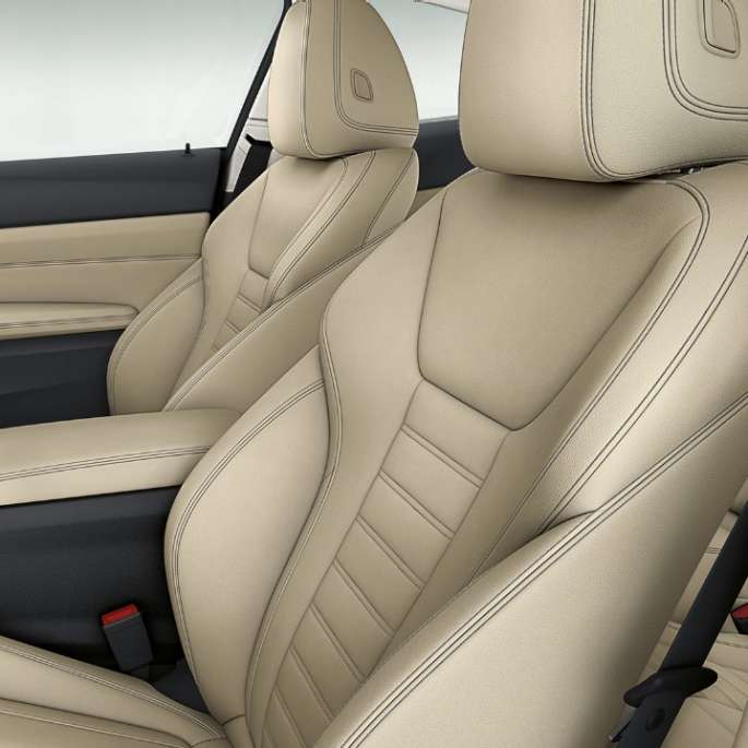 BMW 4 Series Coupé G22 2020 Basic equipment interior 