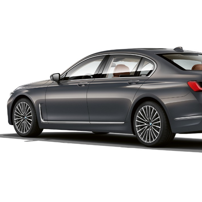 BMW 7 Series Saloon with Exterior Design Pure Excellence, three-quarter rear view Grey BMW 7 Series Saloon with Exterior Design Pure Excellence in three-quarter rear view